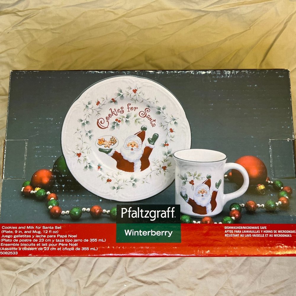Pfaltzgraff Winterberry Cookies and Milk for Santa - Picture 2 of 3